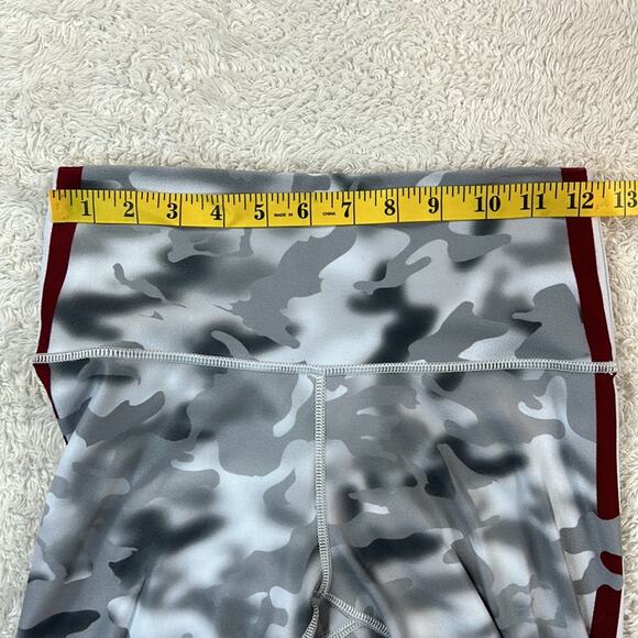 WITH - wear it to heart grey Camo leggings, - Picture 4 of 8